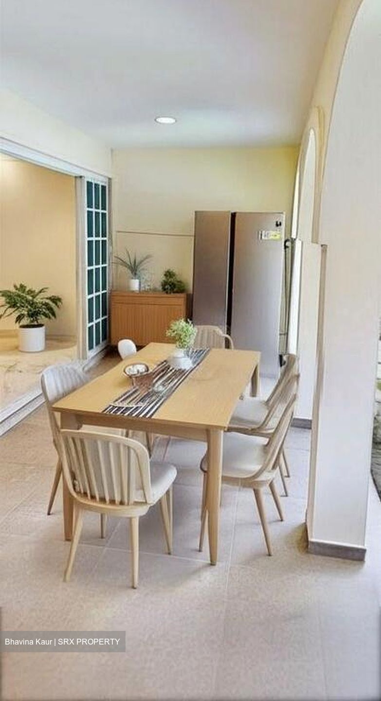 West Coast Gardens (D5), Terrace #564277551